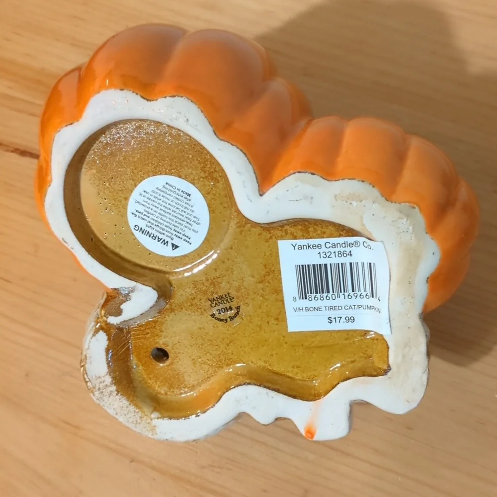 NWT Yankee Candle Boney Bunch 2014 Bone Tired Cat Votive Holder Kitty Skeleton